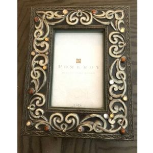 Pomeroy Daphne 9 x 7 Inch Frame 4x6 Majesty